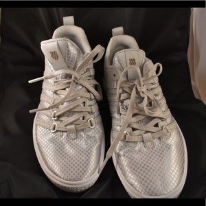 K-Swiss silver/gray sneakers